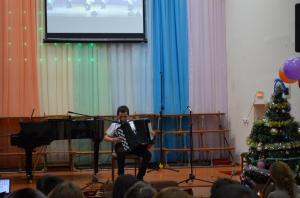 Отчетный концерт отделения народных инструментов 2017г05